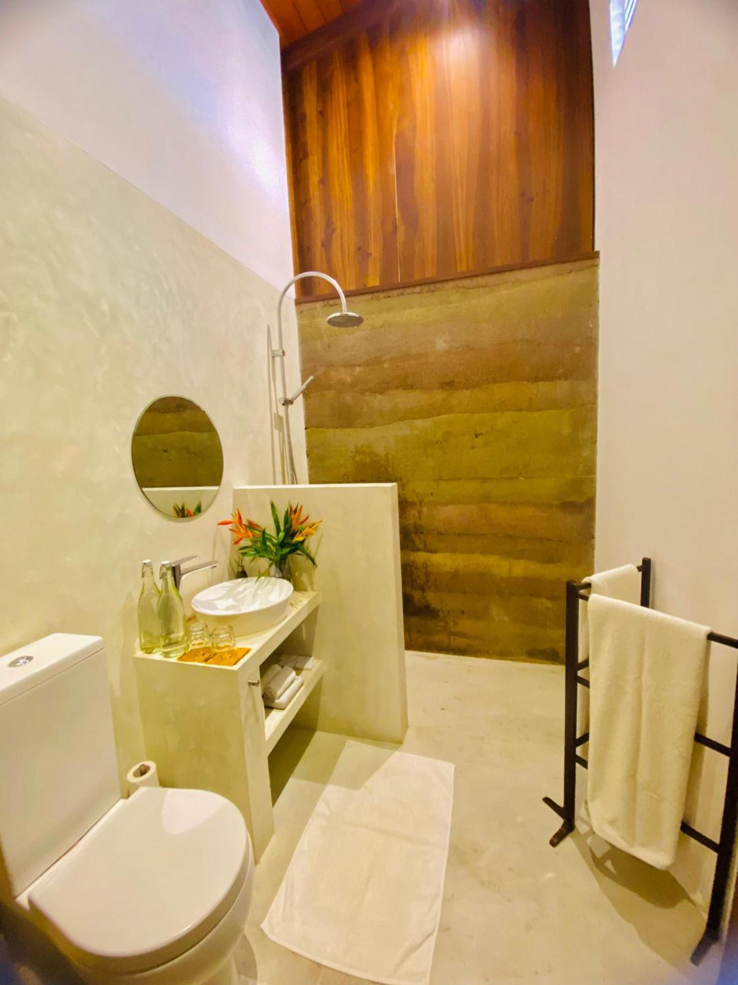 No 05 Middle Street Hotel Galle