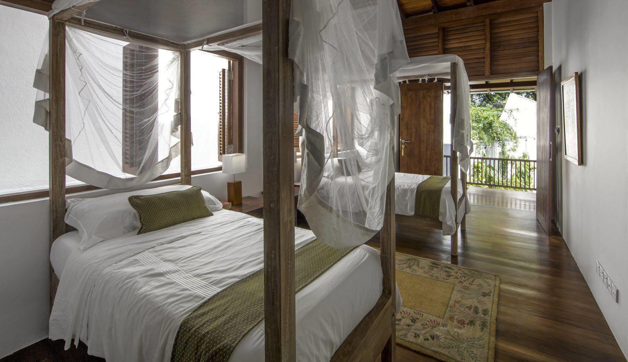 No 05 Middle Street Hotel 3*